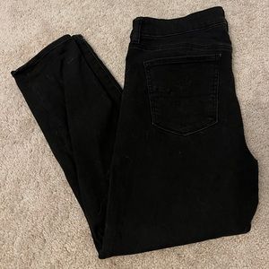 Black skinny American Eagle jeans